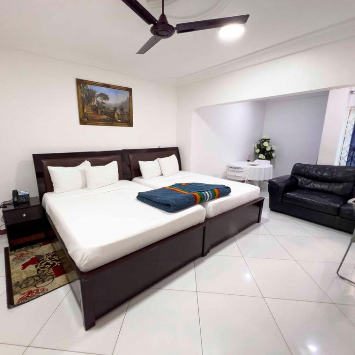 Deluxe - Two Queen beds